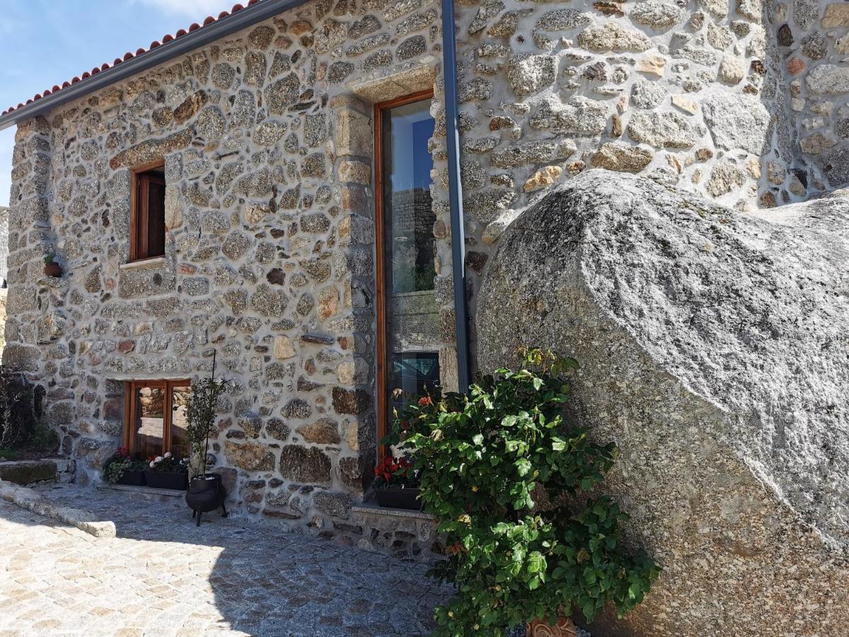 리샤리스 Casa Do Penedo Castle House 빌라 외부 사진